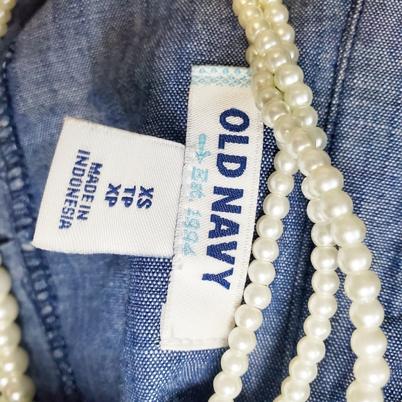 Blue Old Navy Button-Down Chambray - Size XS (EUC) - Picture 6 of 8